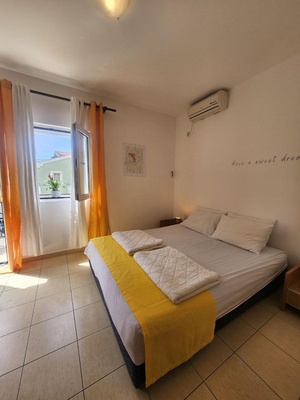 Bela Kuca Studio Apartments-Na Korak Do Mora-A Step To The Sea Rafailovici Exterior photo